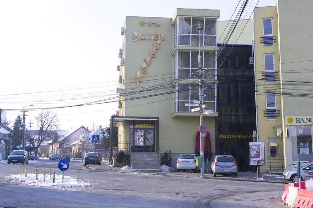 Hotel Seven Cluj-Napoca Exterior foto